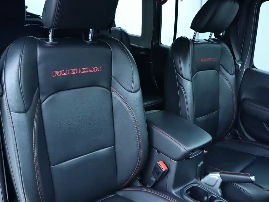 Jeep Wrangler 2023 — фото 10