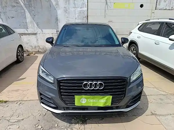 Audi Q2L 2021