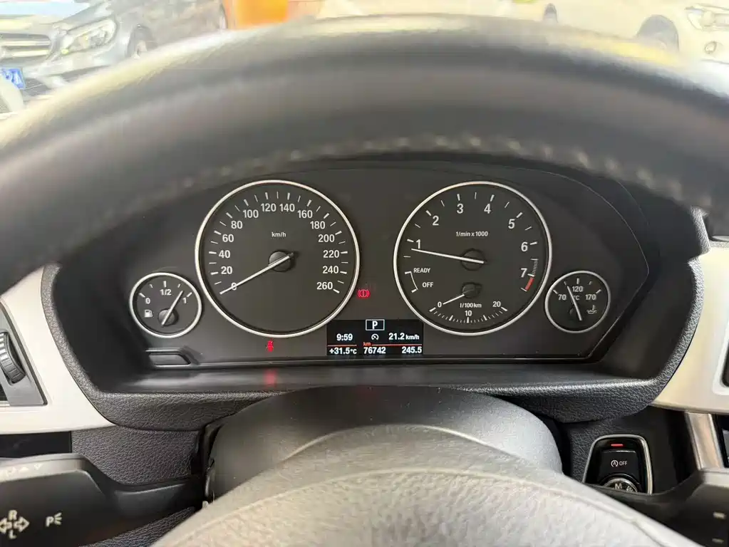 BMW 3 Series 2015