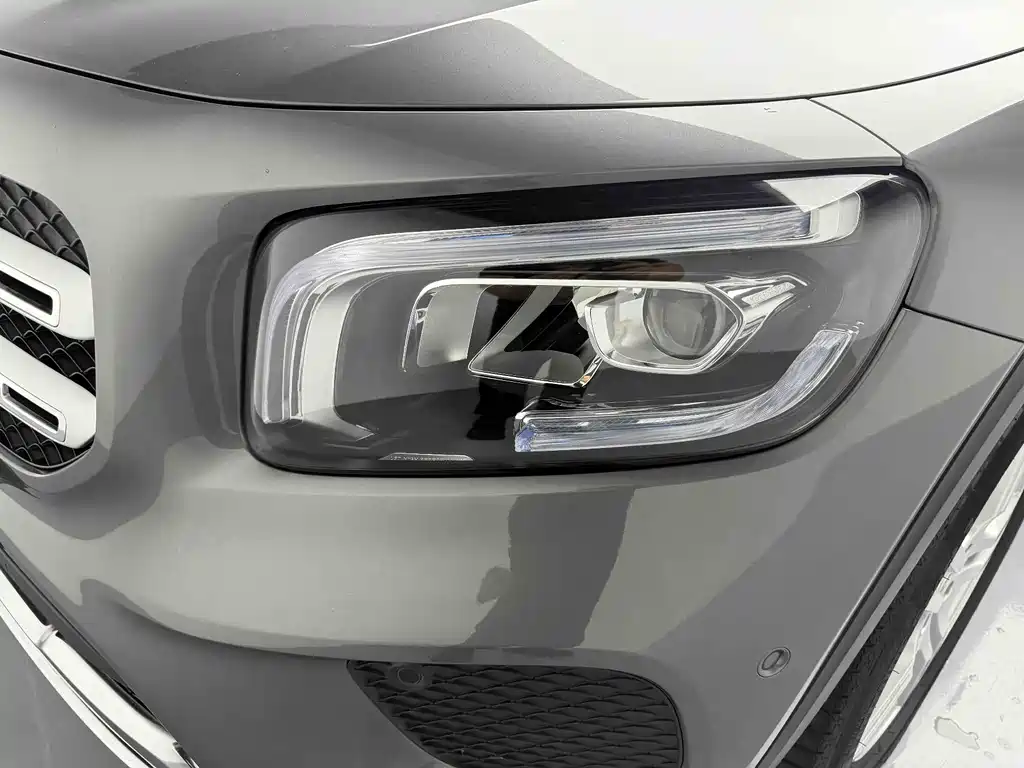 Mercedes-Benz GLB 2021 — фото 17