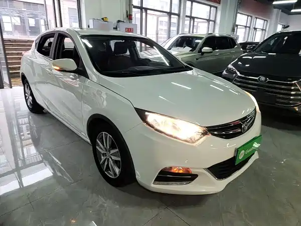 Changan Eado XT 2017