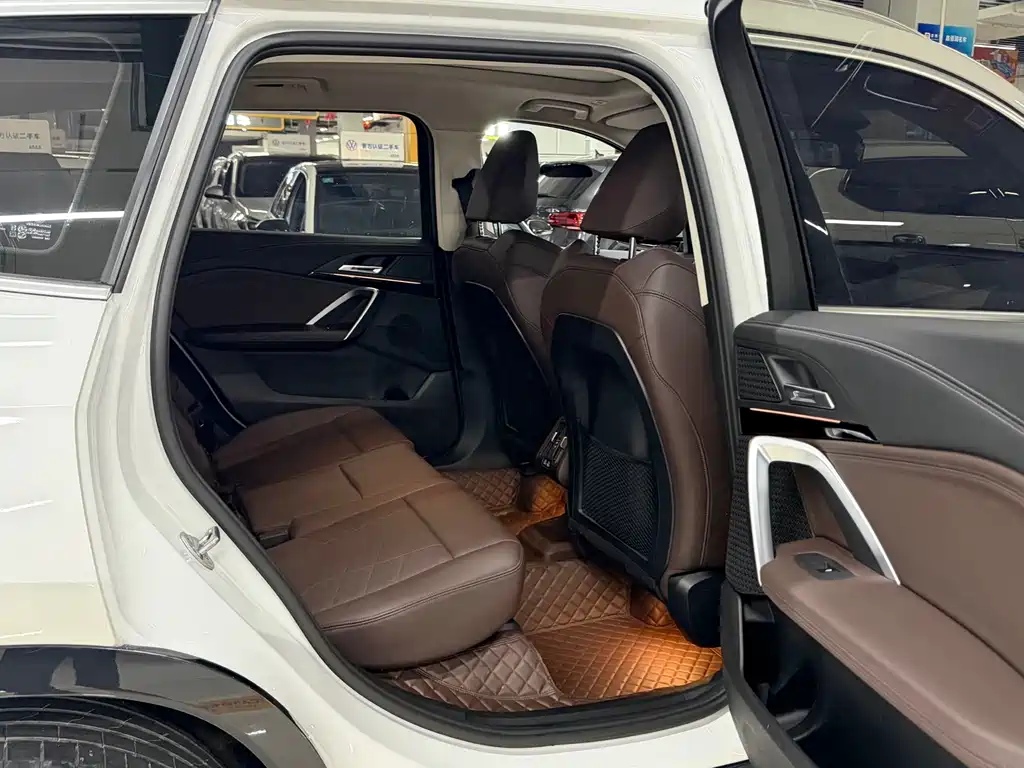 BMW X1 2023 — фото 11
