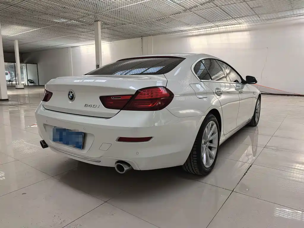 BMW 6 Series 2018 — фото 2