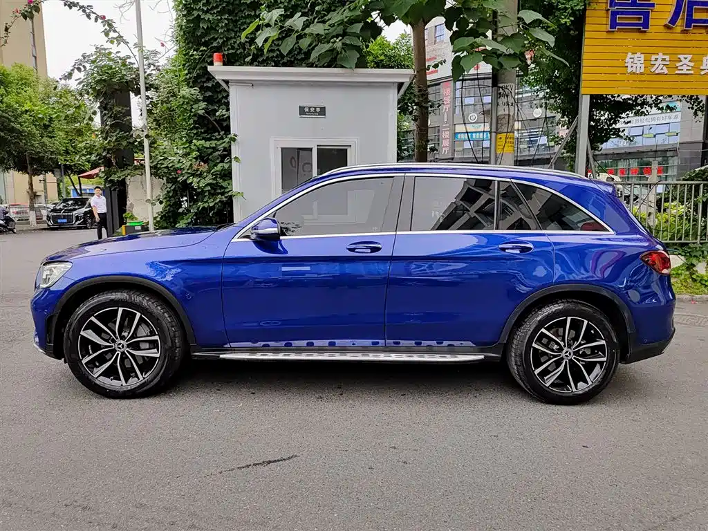 Mercedes-Benz GLC 2021 — фото 3
