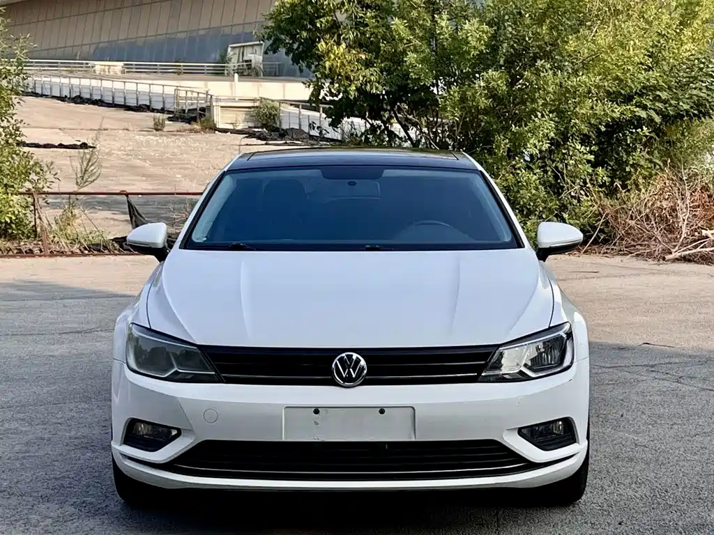 Volkswagen Lamando 2017 — фото 9