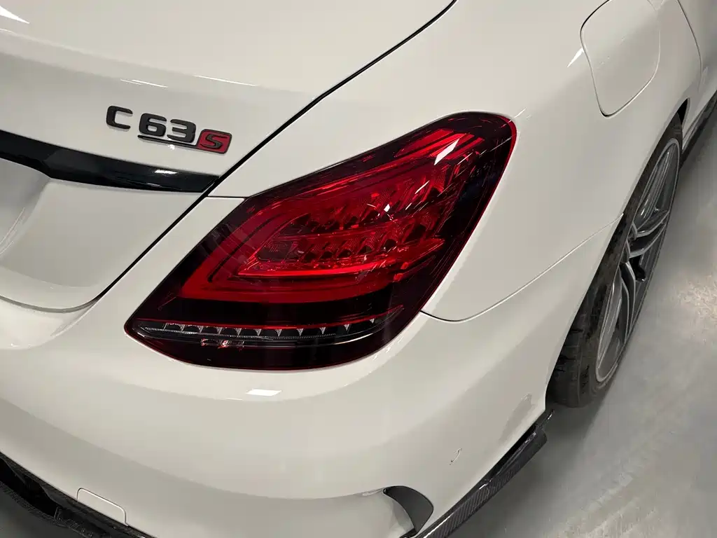 Mercedes-Benz C-Class AMG 2021 — фото 13