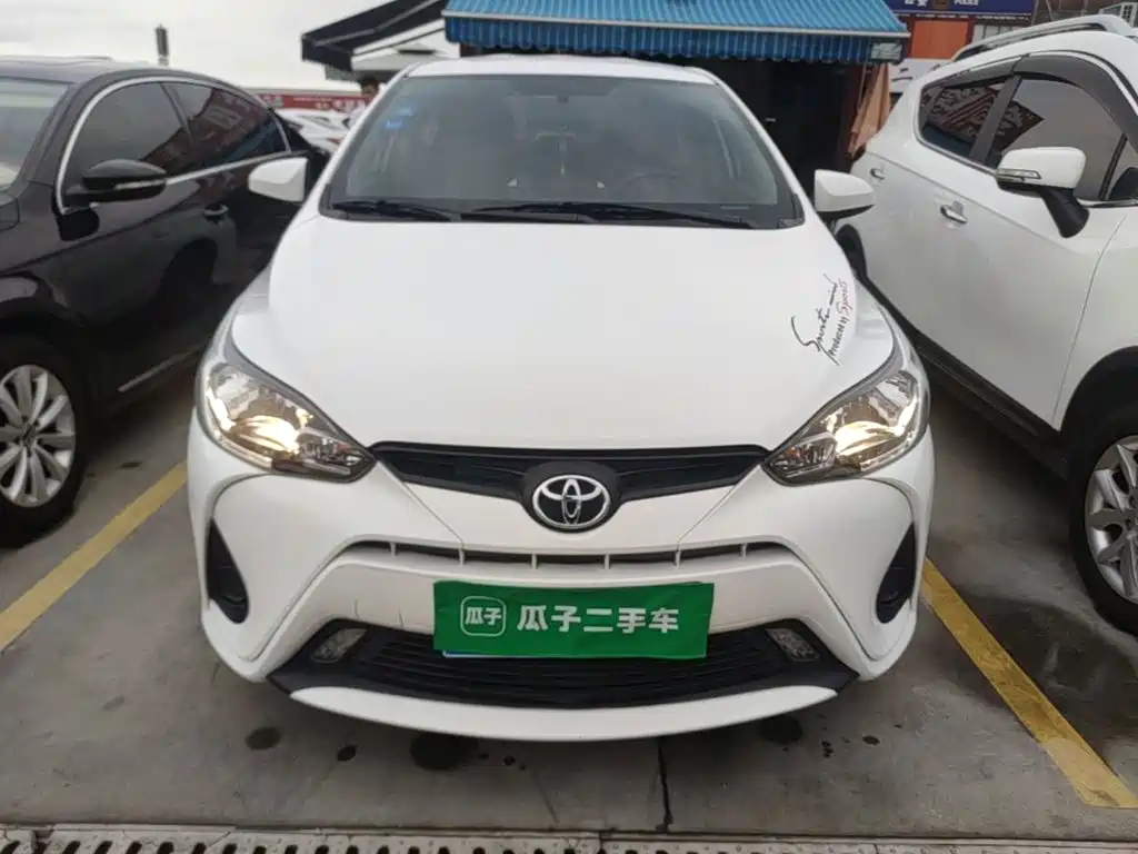 Toyota Yaris L 2017