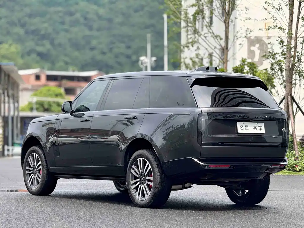 Land Rover Range Rover 2023 — фото 15