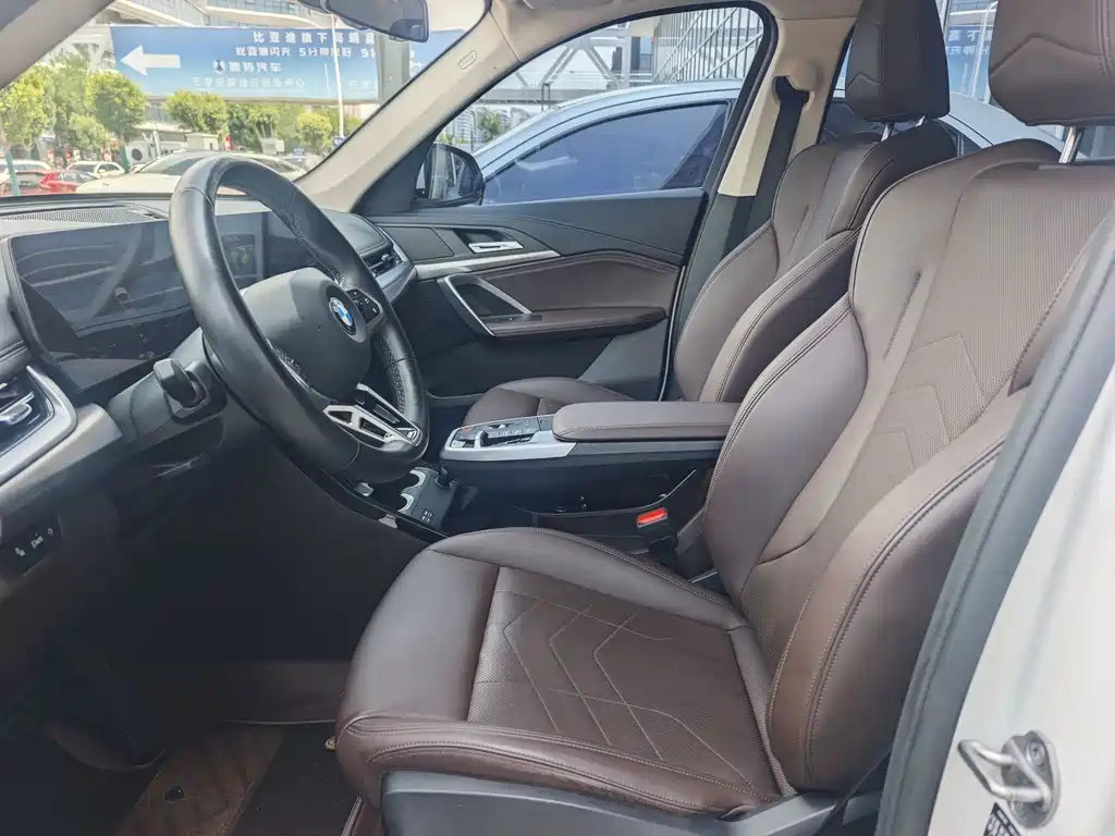 BMW X1 2024 — фото 15