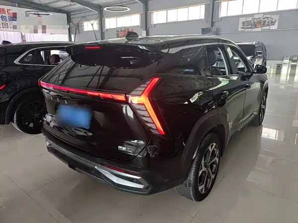 Geely Boyue L 2024