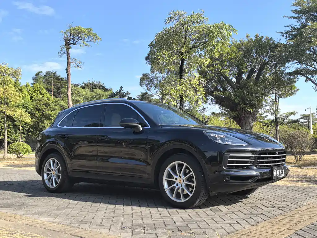Porsche Cayenne 2020