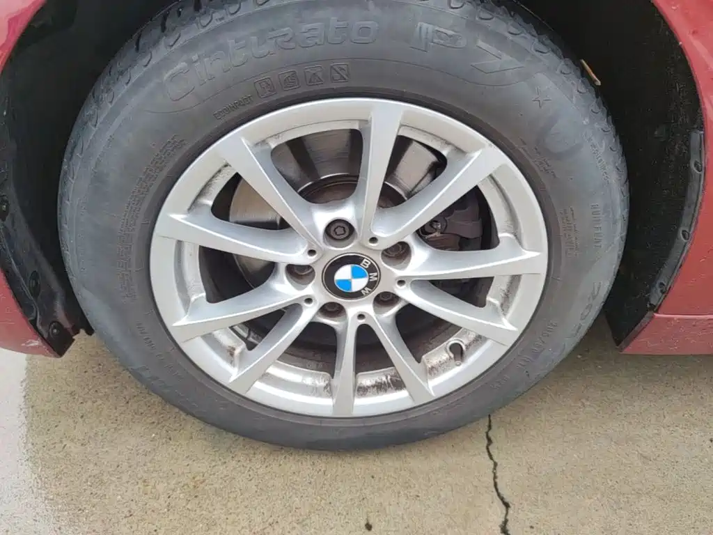 BMW 3 Series 2015 — фото 23