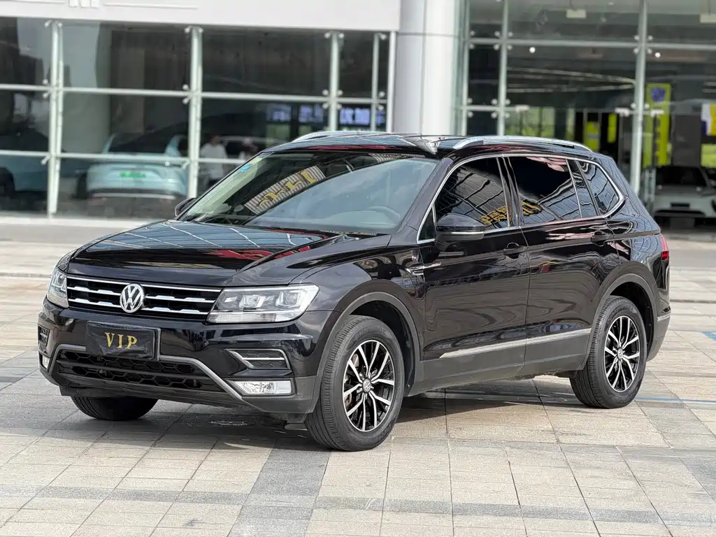 Volkswagen Tiguan L 2018 — фото 9