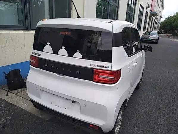 Wuling Hongguang MINIEV 2021