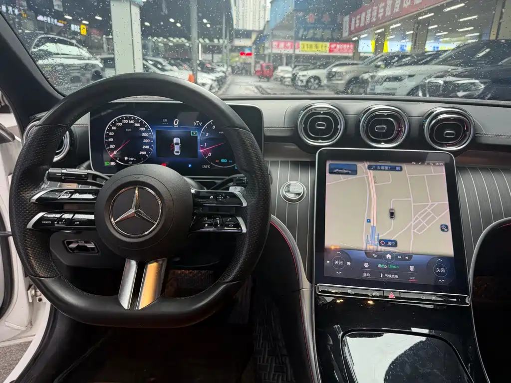 Mercedes-Benz C-Class 2022 — фото 11
