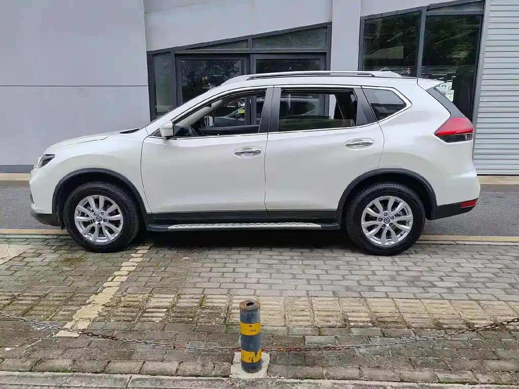Nissan X-Trail 2021