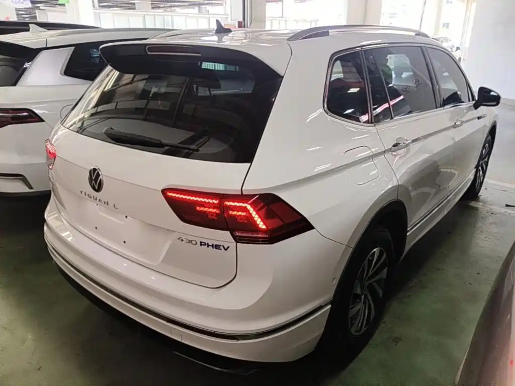 Volkswagen Tiguan L Plug-In Hybrid 2021 — фото 7