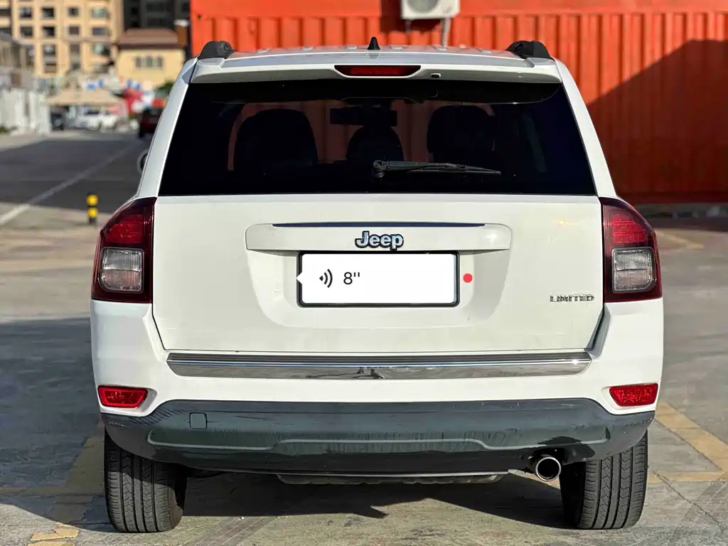 Jeep Compass 2014 — фото 15