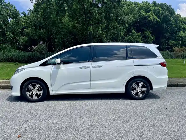 Honda Odyssey 2016