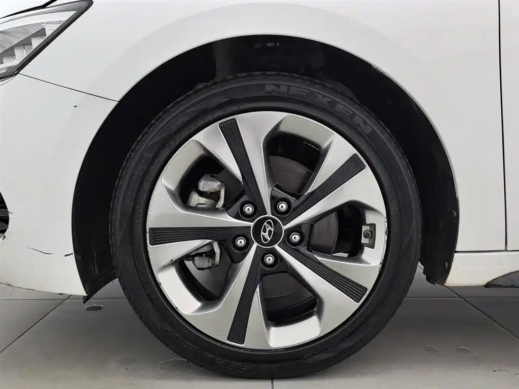 Hyundai Fista 2018 — фото 17