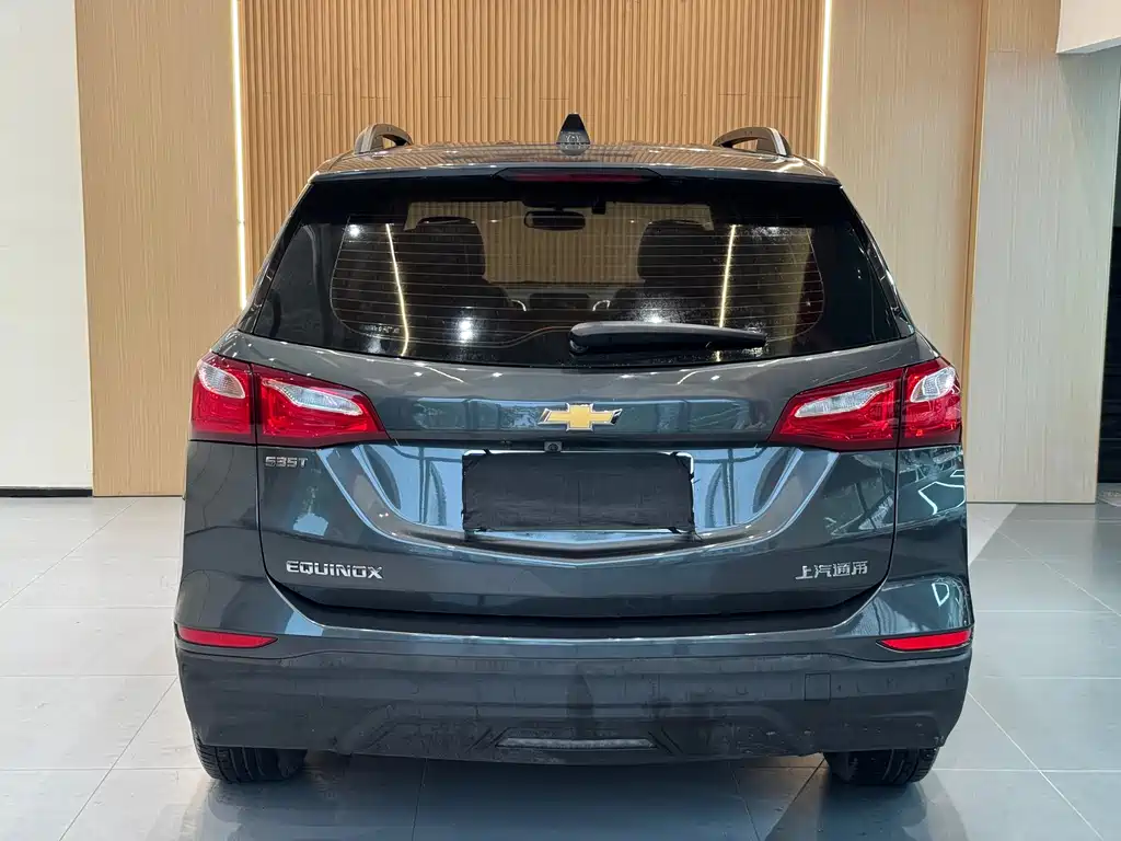 Chevrolet Equinox 2018 — фото 19