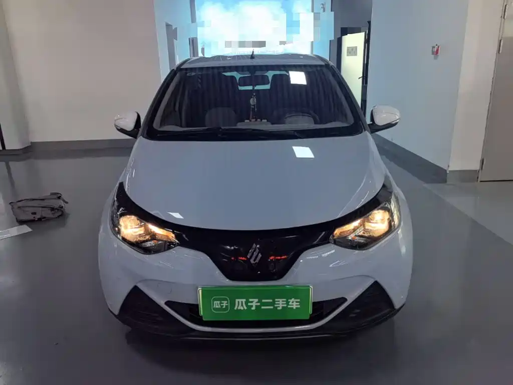 JMEV EV2 2025