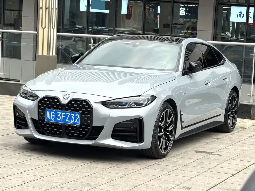 BMW 4 Series 2023 — фото 1