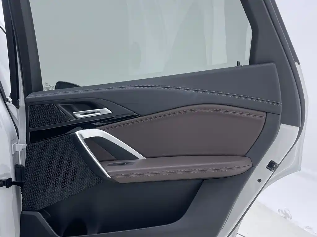 BMW X1 2023 — фото 25