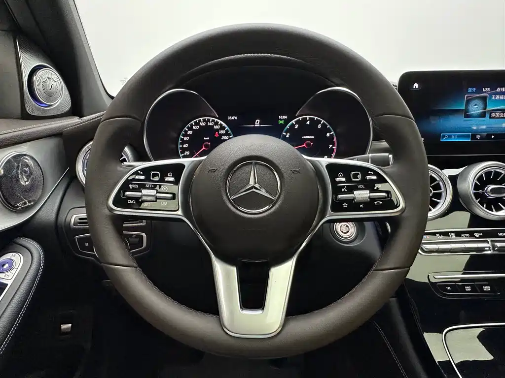 Mercedes-Benz GLC 2020 — фото 18