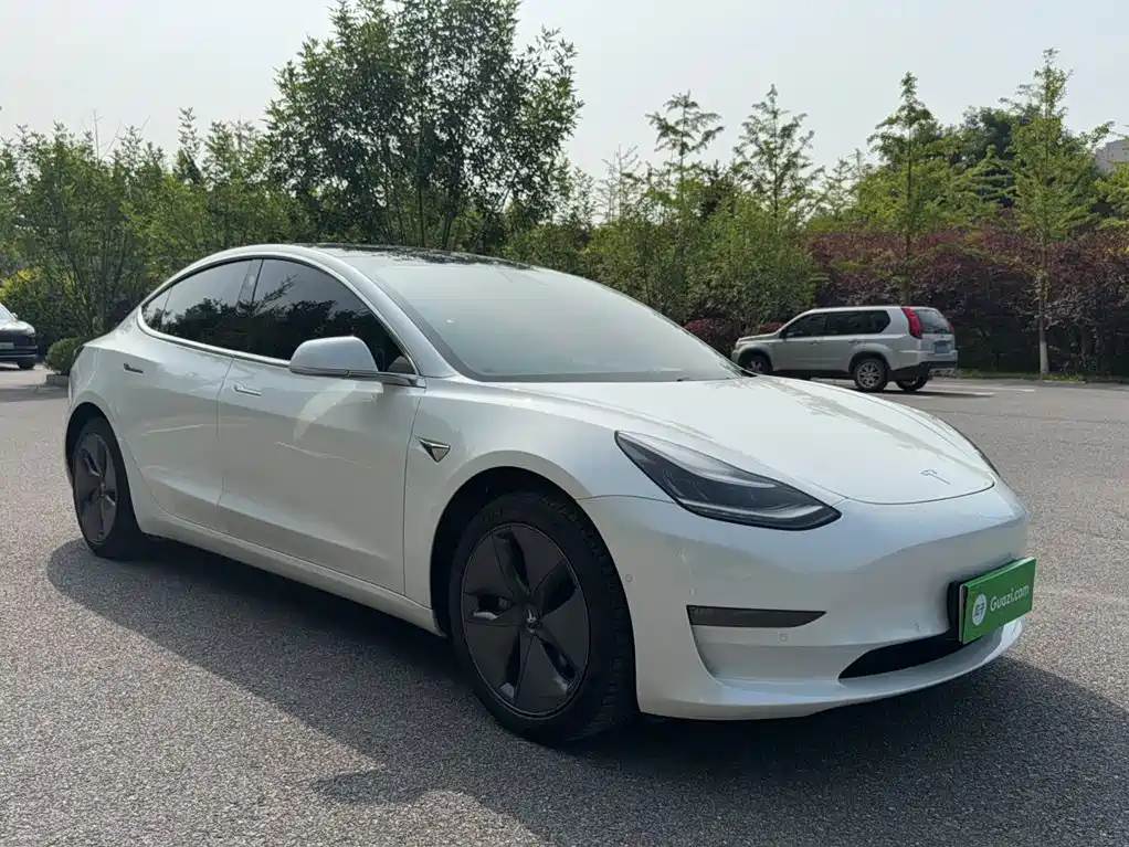 Tesla Model 3 2019 — фото 4