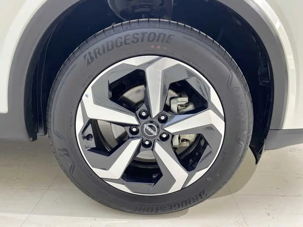 Nissan Qashqai 2023 — фото 23