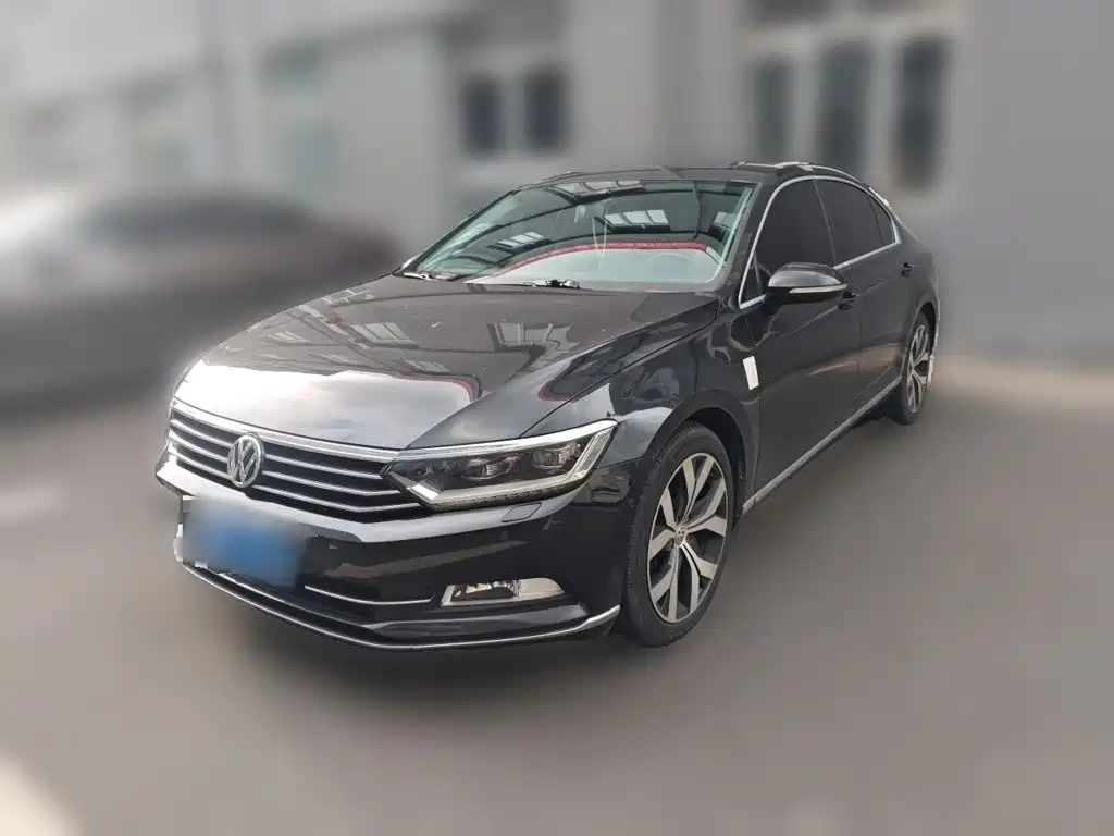 Volkswagen Magotan 2016