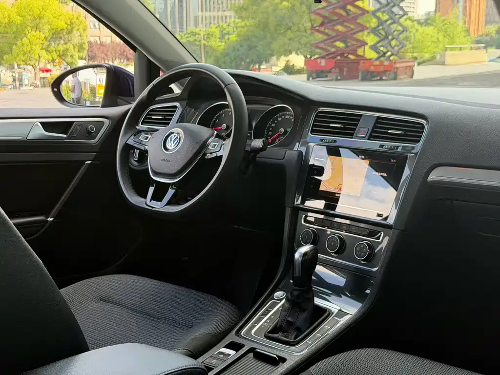 Volkswagen Golf 2020