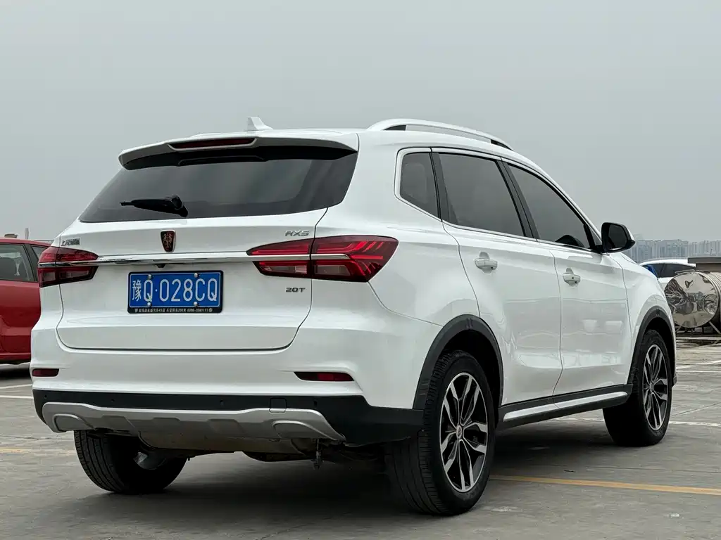 Roewe RX5 2017 — фото 5