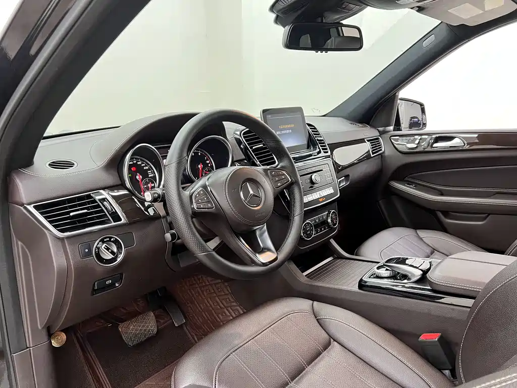 Mercedes-Benz GLS 2019 — фото 10