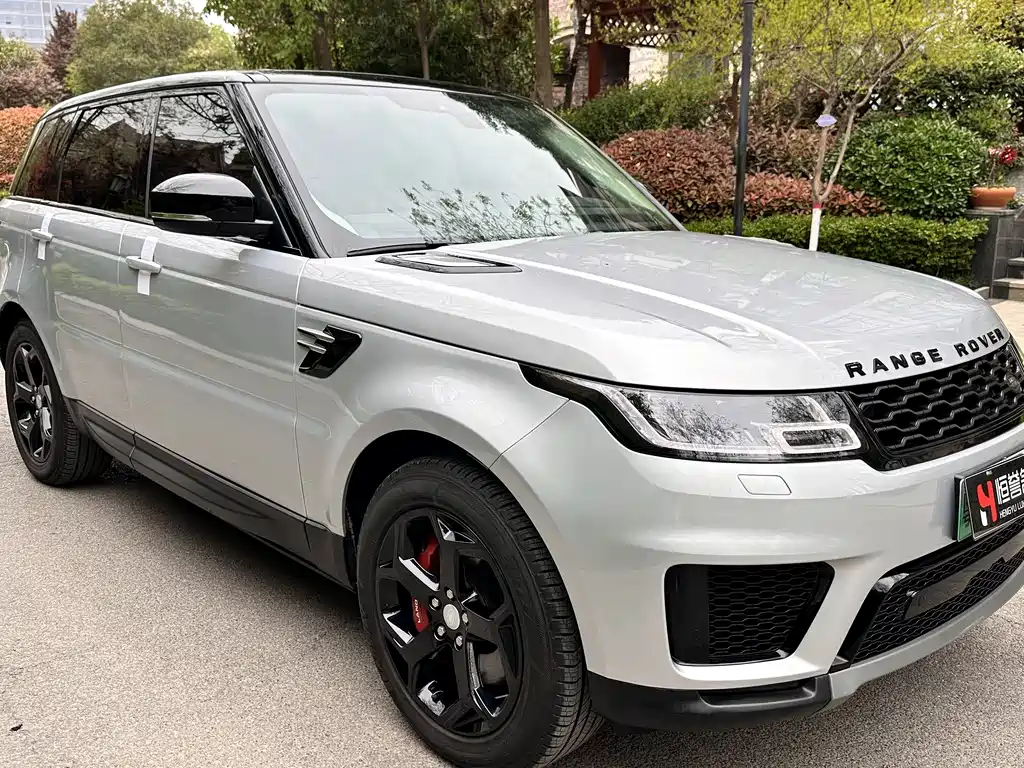 Land Rover Sport PHEV 2021 — фото 3