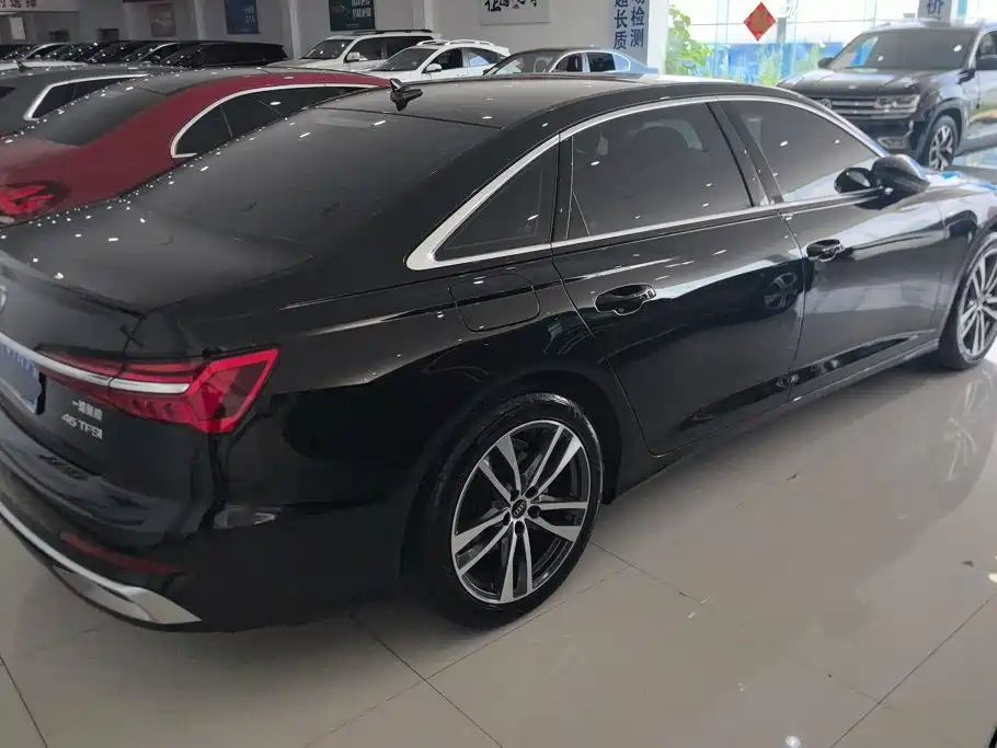 Audi A6L 2024