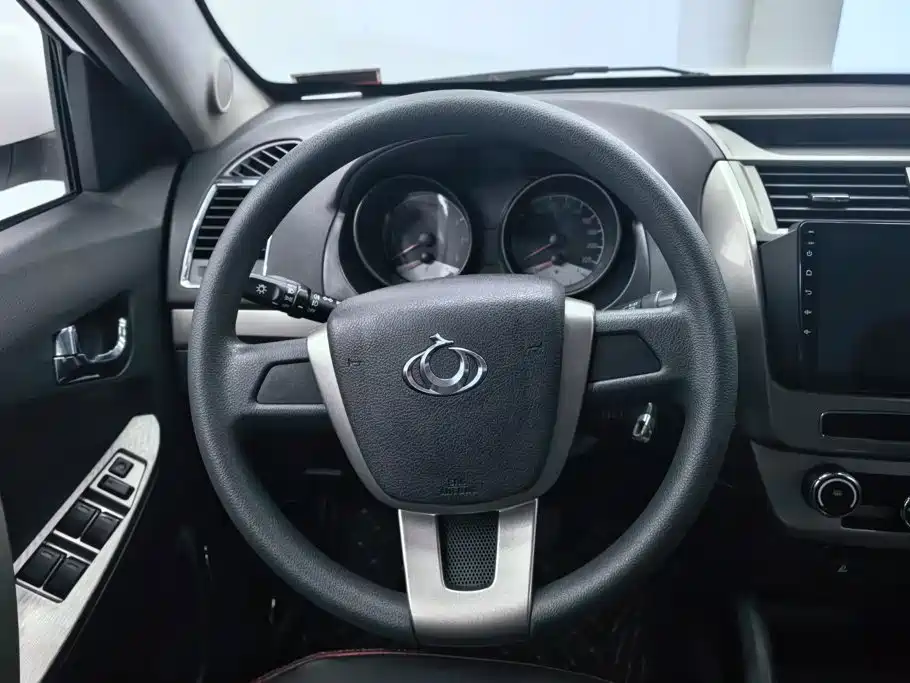 Geely GX7 2015 — фото 15