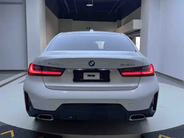 BMW 3 Series 2023