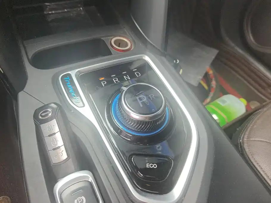 GAC Trumpchi GS4 New Energy 2019 — фото 16