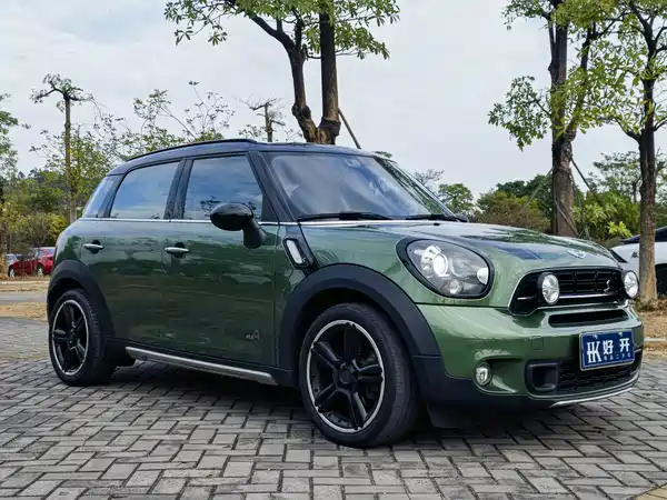 MINI Countryman 2014
