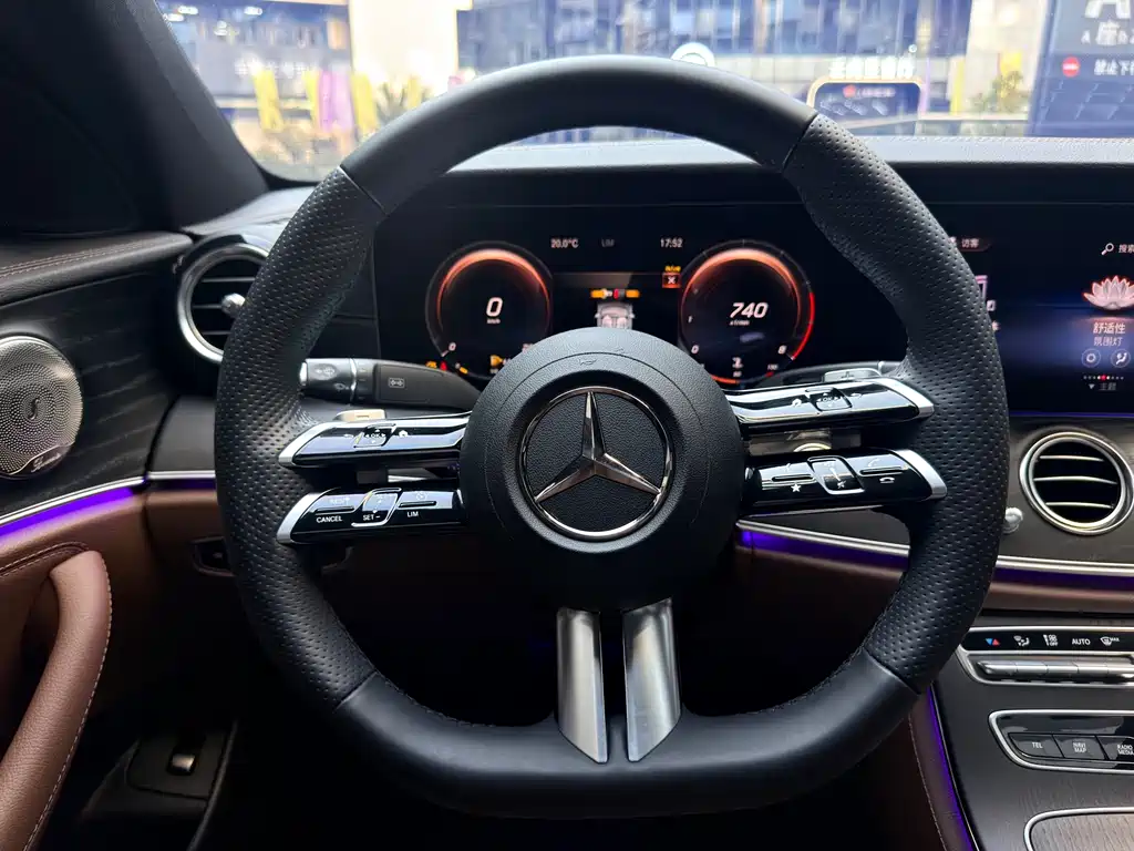 Mercedes-Benz E-Class 2023 — фото 8