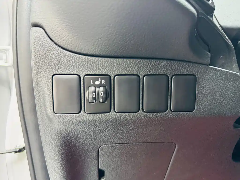 Mitsubishi Outlander 2021 — фото 20