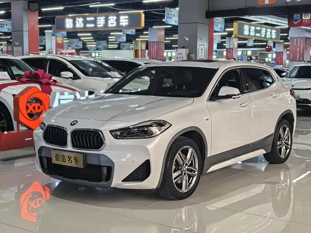 BMW X2 2020 — фото 1