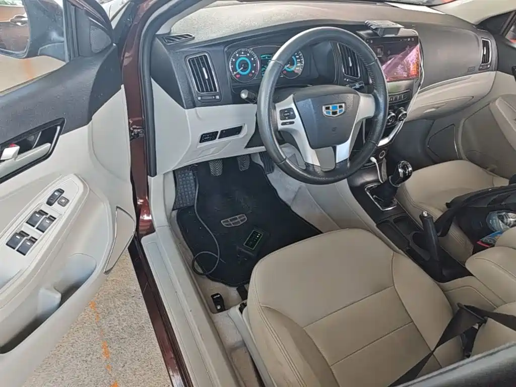 Geely Vision 2015 — фото 16