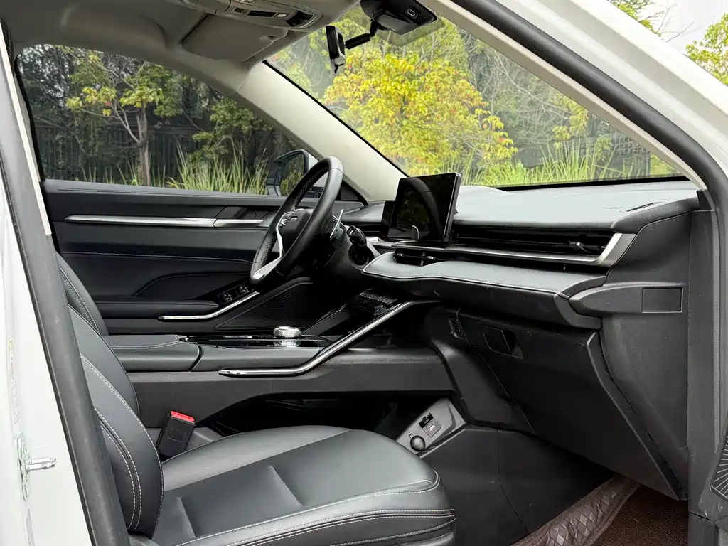 Haval H6 2023 — фото 10