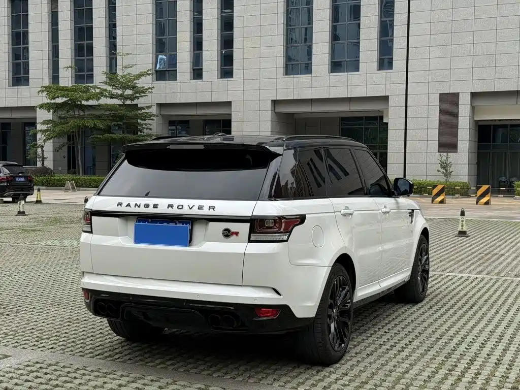 Land Rover Range Rover Sport 2014 — фото 7