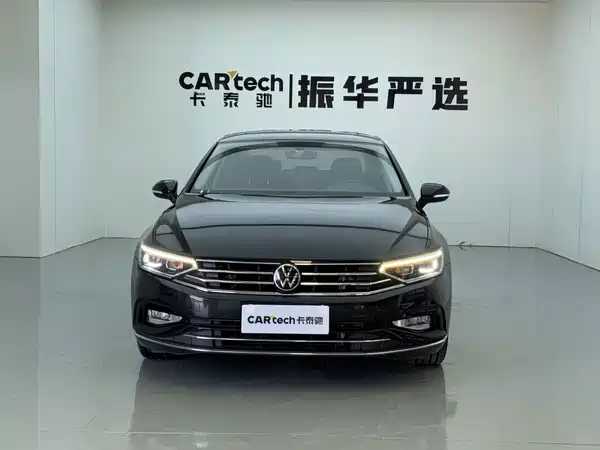 Volkswagen Magotan 2021