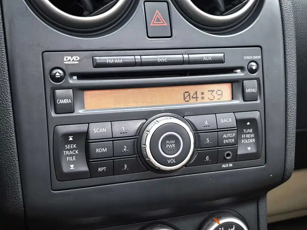 Nissan Qashqai 2011 — фото 13
