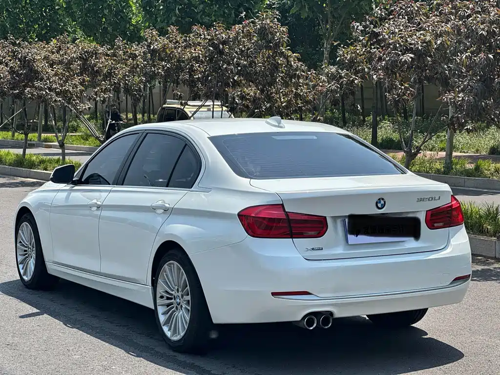 BMW 3 Series 2019
